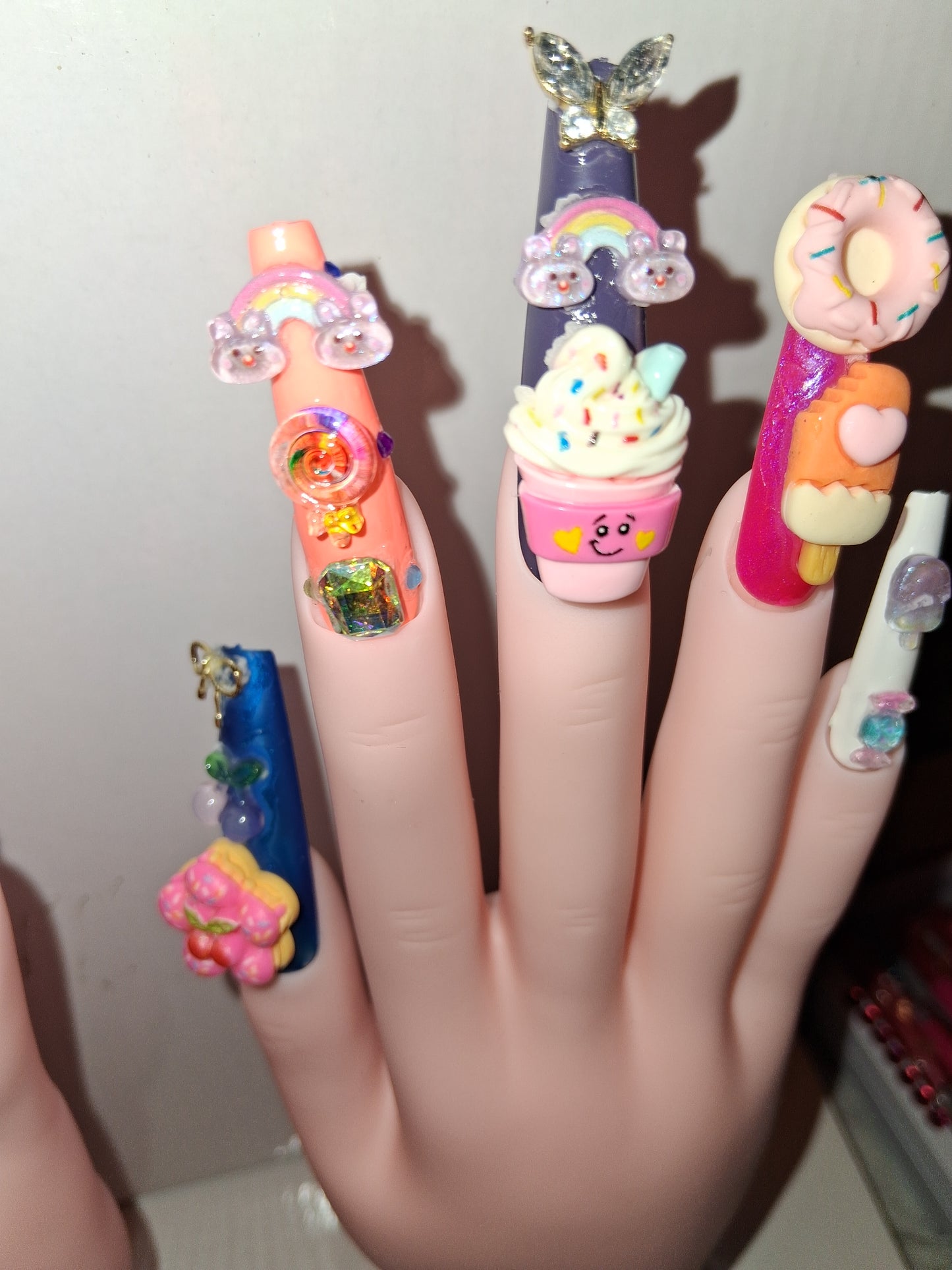 COCOMONEY NAILS CUSTOM 1 OF 1 GLUE ON PRESS ON COMES WITH FREE GIFTS #o95