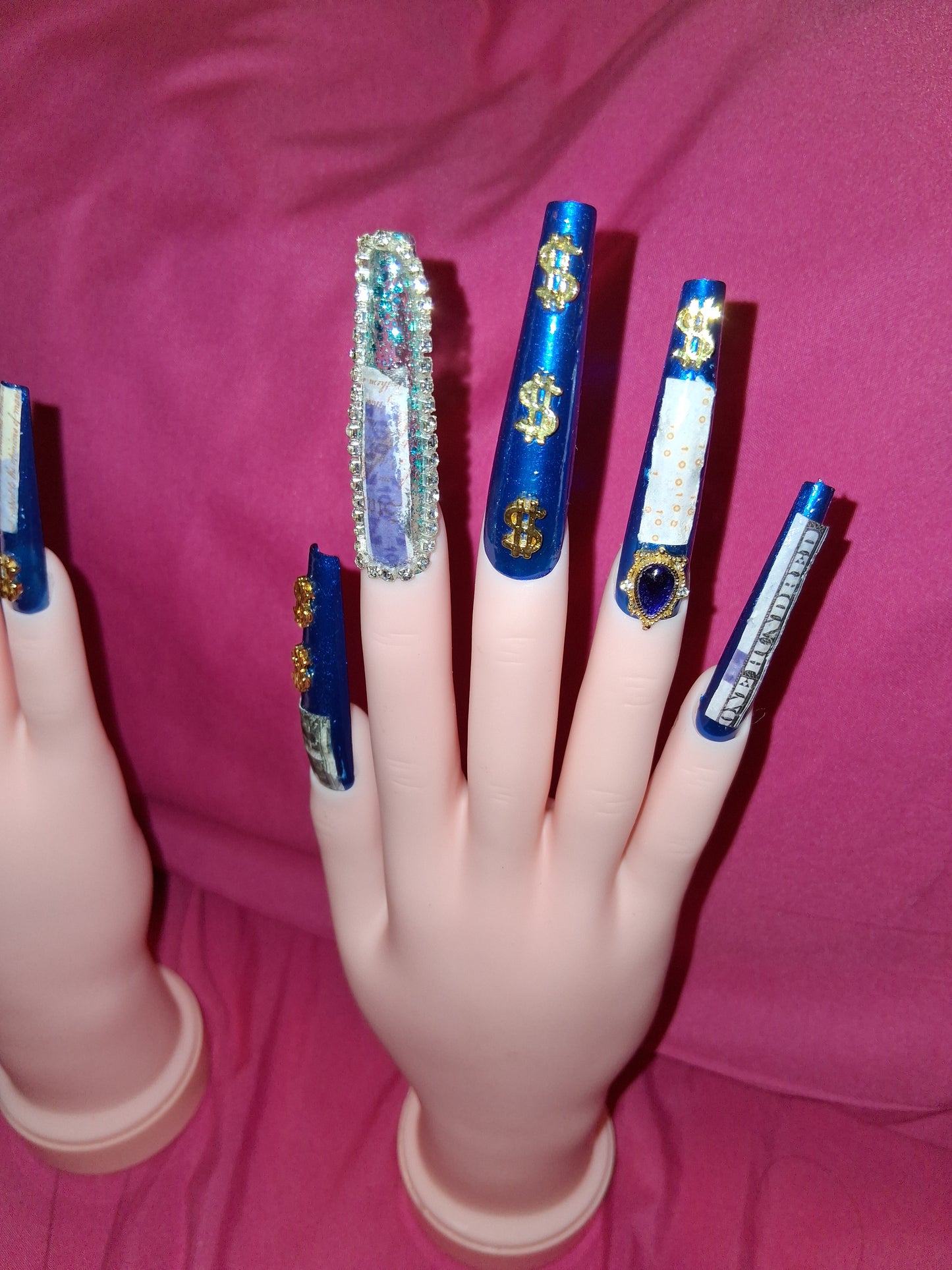 COCOMONEY NAILS CUSTOM 1 OF 1 GLUE ON PRESS ON COMES WITH FREE GIFTS #o49