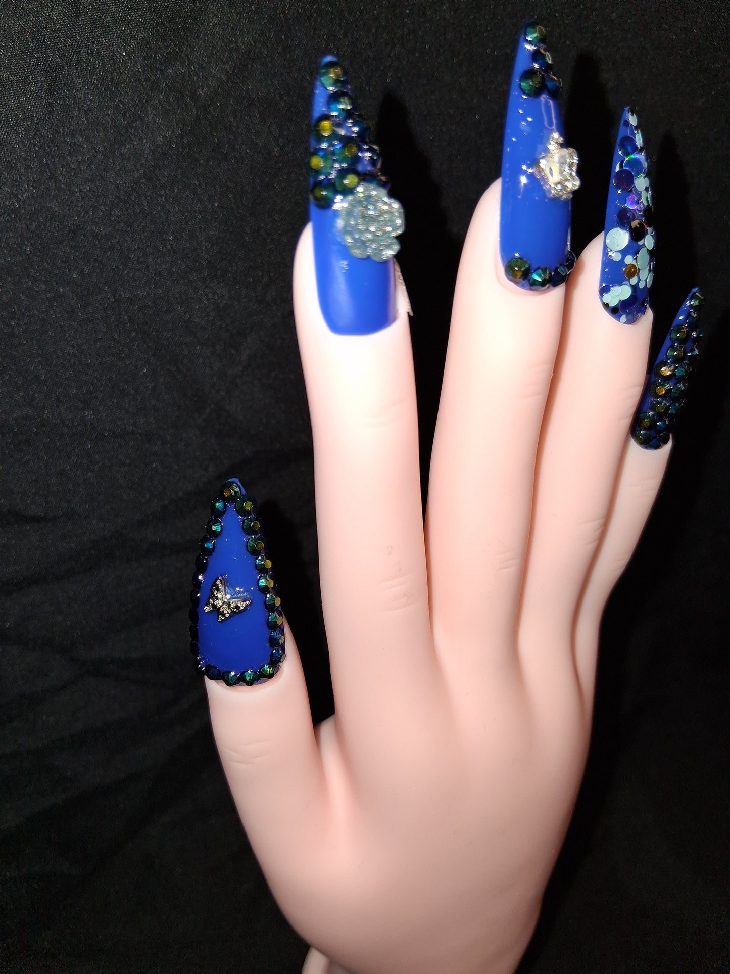 COCOMONEY NAILS CUSTOM 1 OF 1 GLUE ON PRESS ON COMES WITH FREE GIFTS #o65