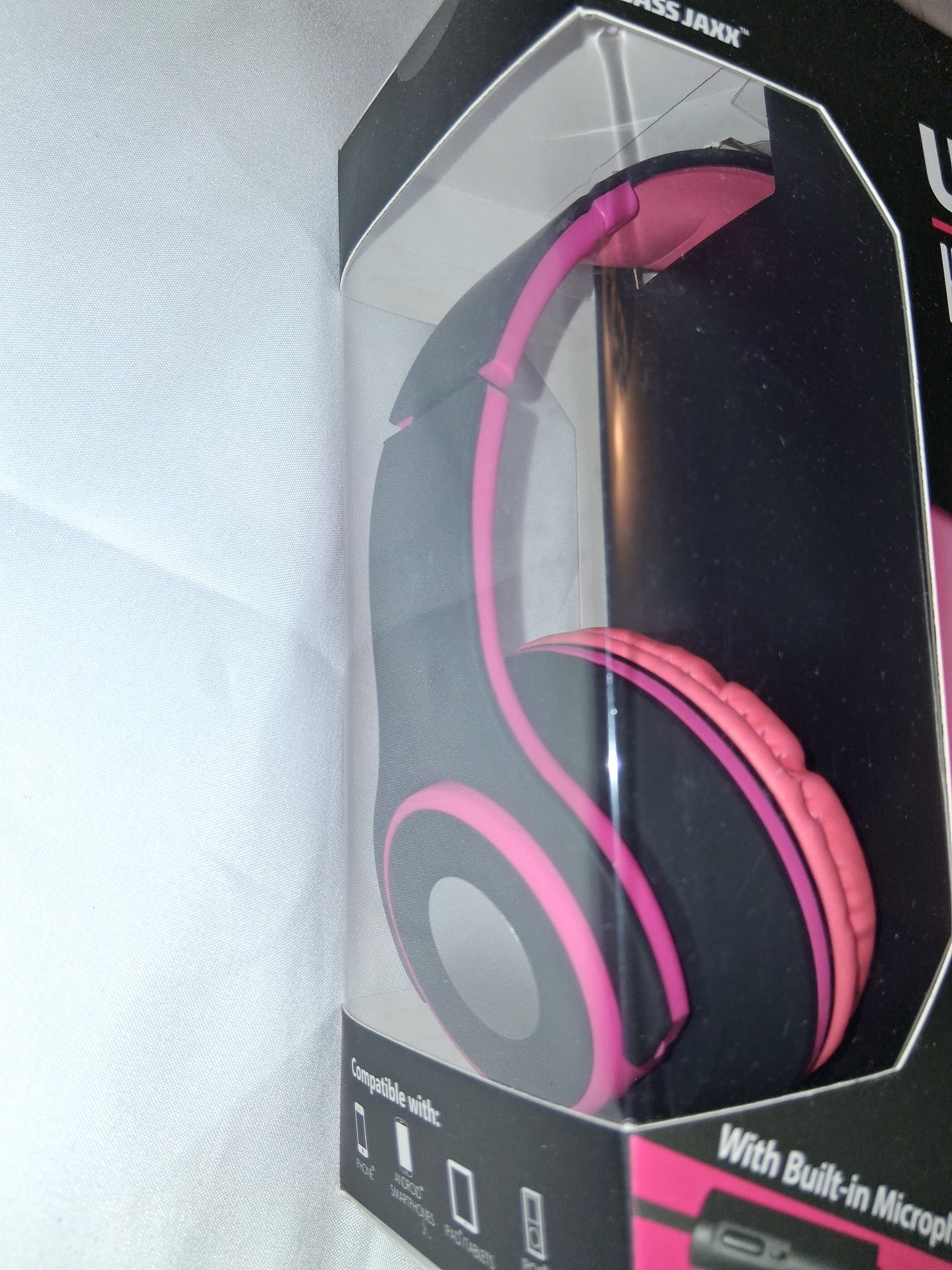 Headphones pink with wire only 1