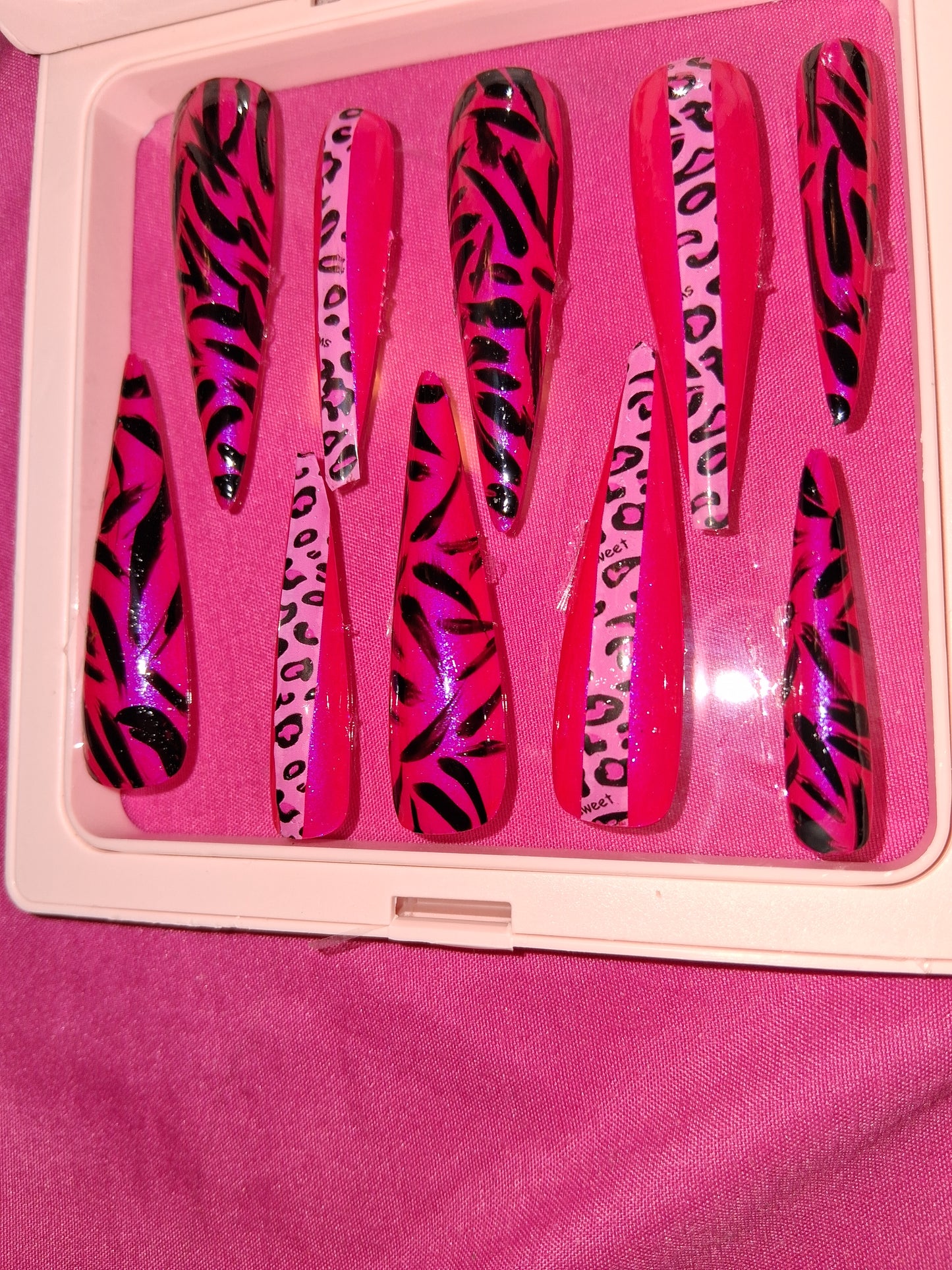 COCOMONEY NAILS CUSTOM 1 OF 1 GLUE ON PRESS ON COMES WITH FREE GIFTS #p50