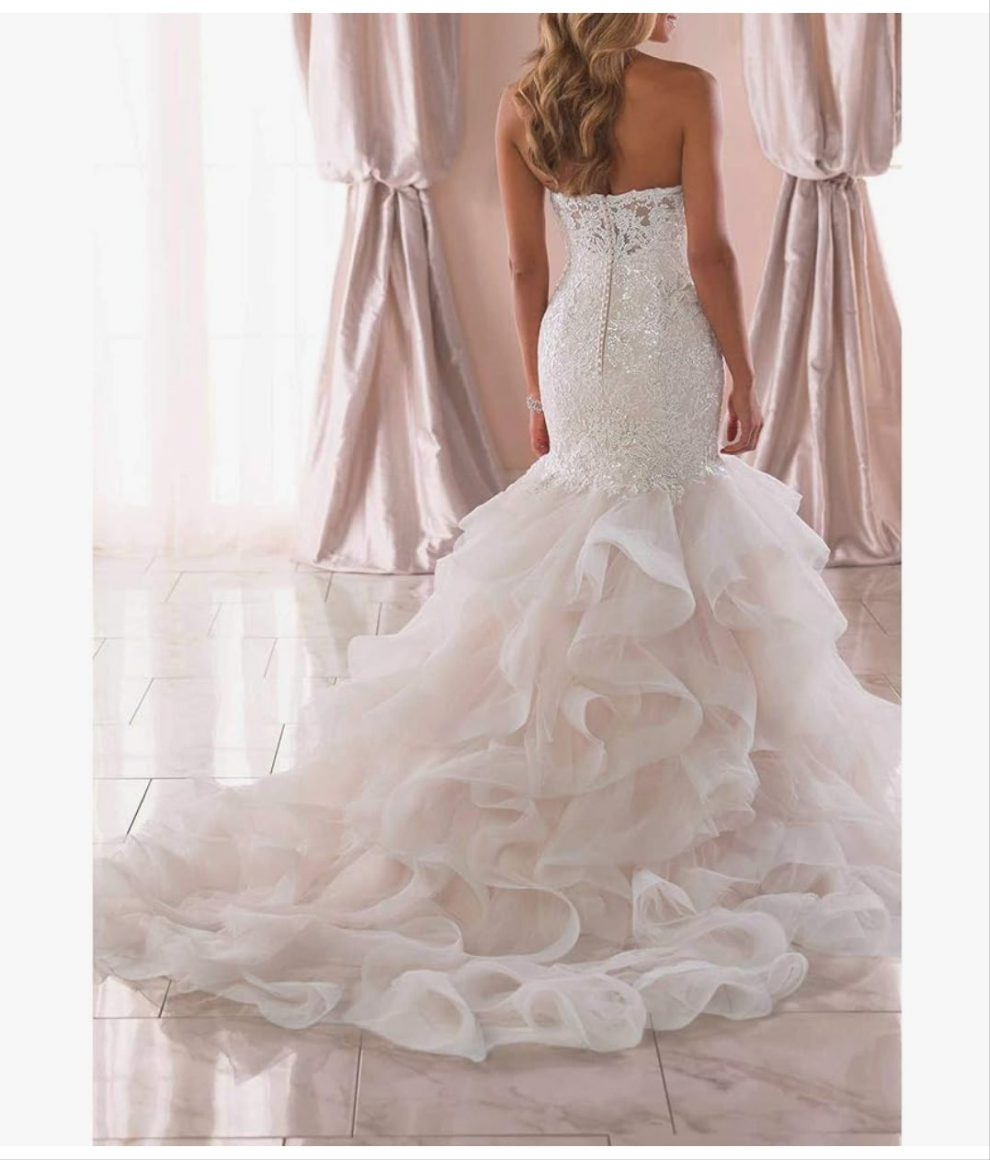 Long Mermaid Wedding Dress with Ruffle Skirt Elegant Lace Appliques Sweetheart Wedding Gown