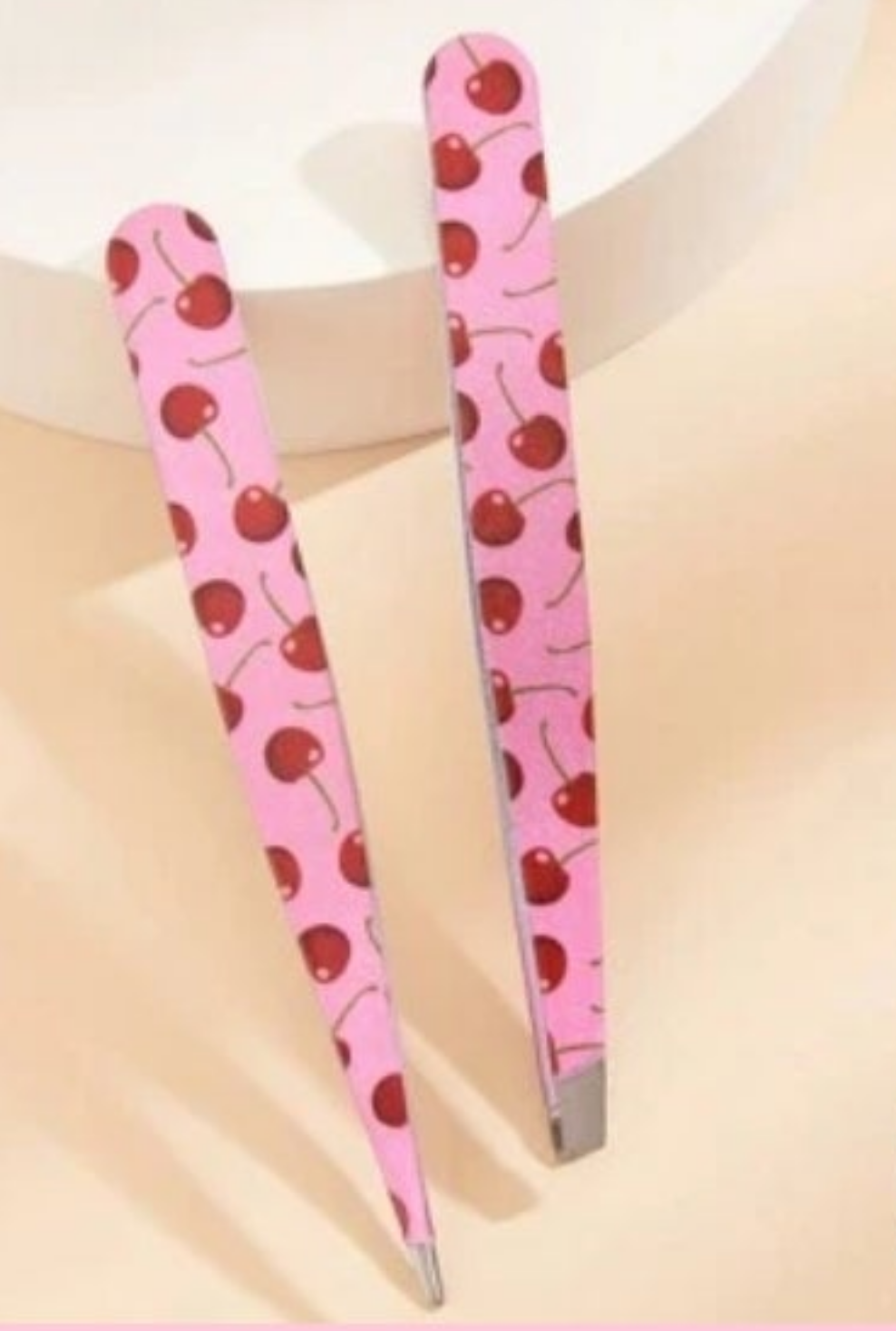 Eyebrow Tweezers, Must-Have For Makeup