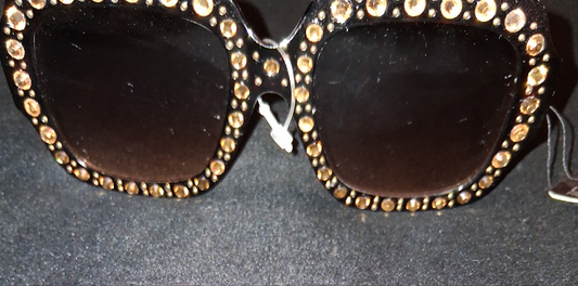 COCOMONEY GLASSES SUN GLASSES PLASTIC 🕶 comes with free gifts 🎁