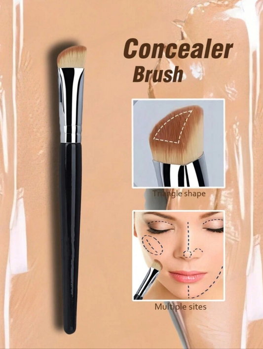 Angled Concealer Brush Under Eye, Small Concealer Blending Brush For Puffiness, Makeup Tool For Makeup Starters