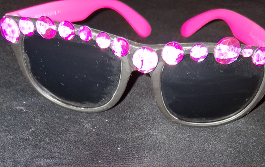 COCOMONEY GLASSES 1 OF A KIND CUSTOM SUN GLASSES PLASTIC 🕶 comes with free gifts 🎁