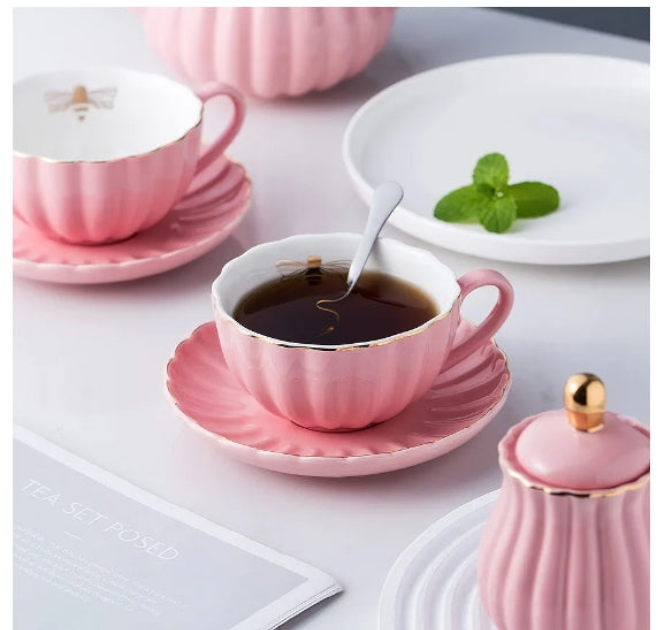 QUEEN BEE COLLECTION Fine China tea set Coffee Cup/Teacup Set, 8 OZ Cups & Saucer, with Teapot-Sugar Bowl-Cream Pitcher Teaspoons and tea strainer for Tea/Coffee, Serve of 6)