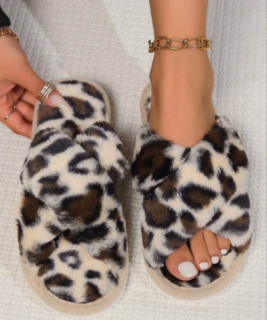 Cute slippers house shoes 1 pair