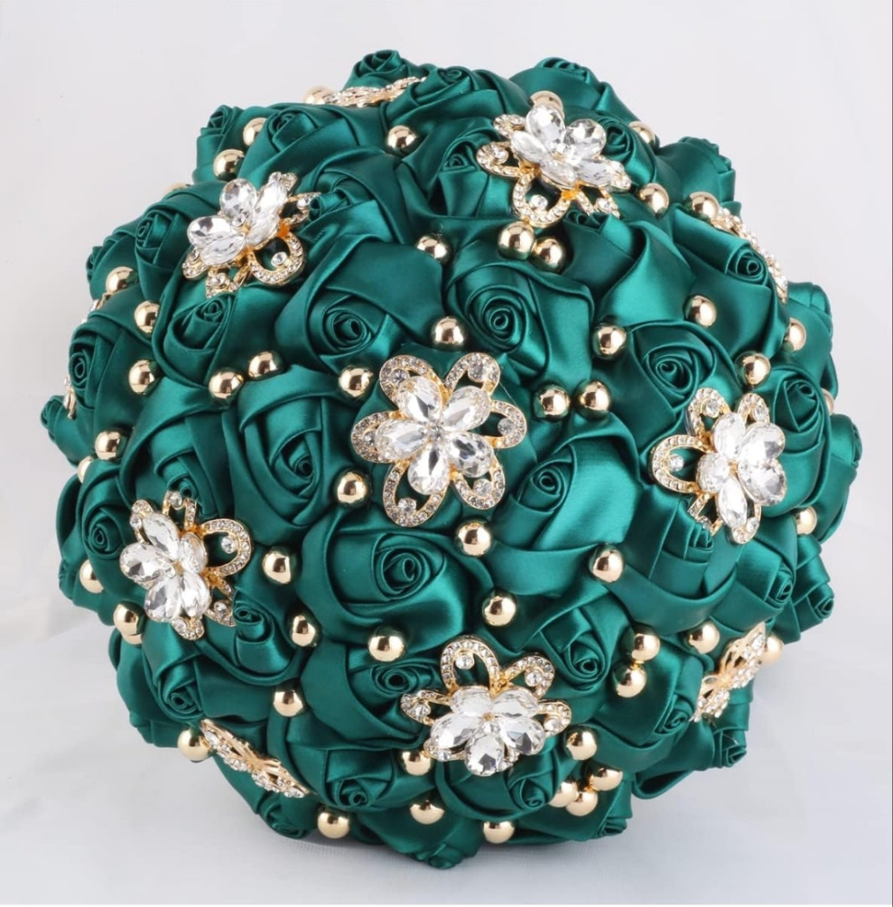 One Big Size(8.26) Diamond Bridal Wedding Bouquet Bridesmaid Toss Bouquet Foam Rose Bouquet with Ribbon