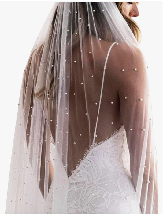 1 Tier Pearl Wedding Bridal Veil With Metal Comb