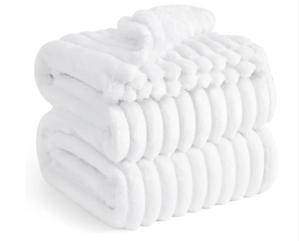 Throw Blanket for Couch - GentleSoft Cozy Soft Blankets for Women, Cute Small Fleece Throws for Girls