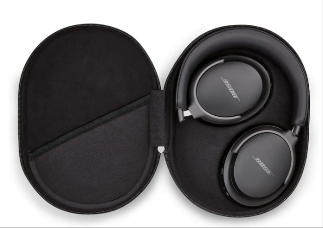 Bose Quiet Comfort Ultra Bluetooth Headphones, Wireless Headphones with Spatial Audio, Over Ear Noise Cancelling Headphones with Mic, Up To 24 Hours of Battery Life,