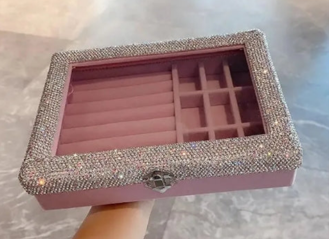 Sparkly Jewelry Box Organizer - Elegant and Functional Storage for Your Precious Bling