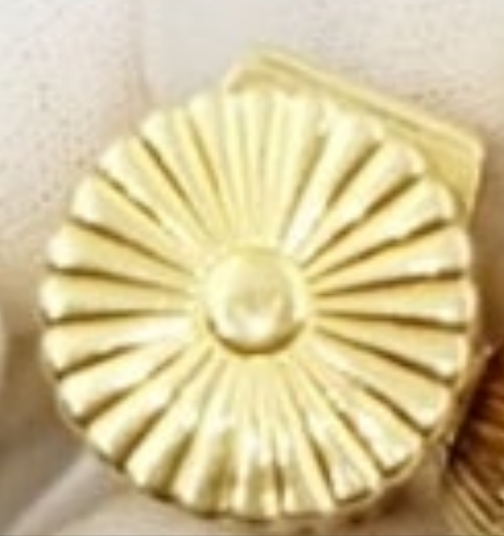 24k Gold Mughal Jadeite Jade Whiskey encrusted with gemstones Coral,Diamond,Jade,Blue Sapphire,Yellow Sapphire