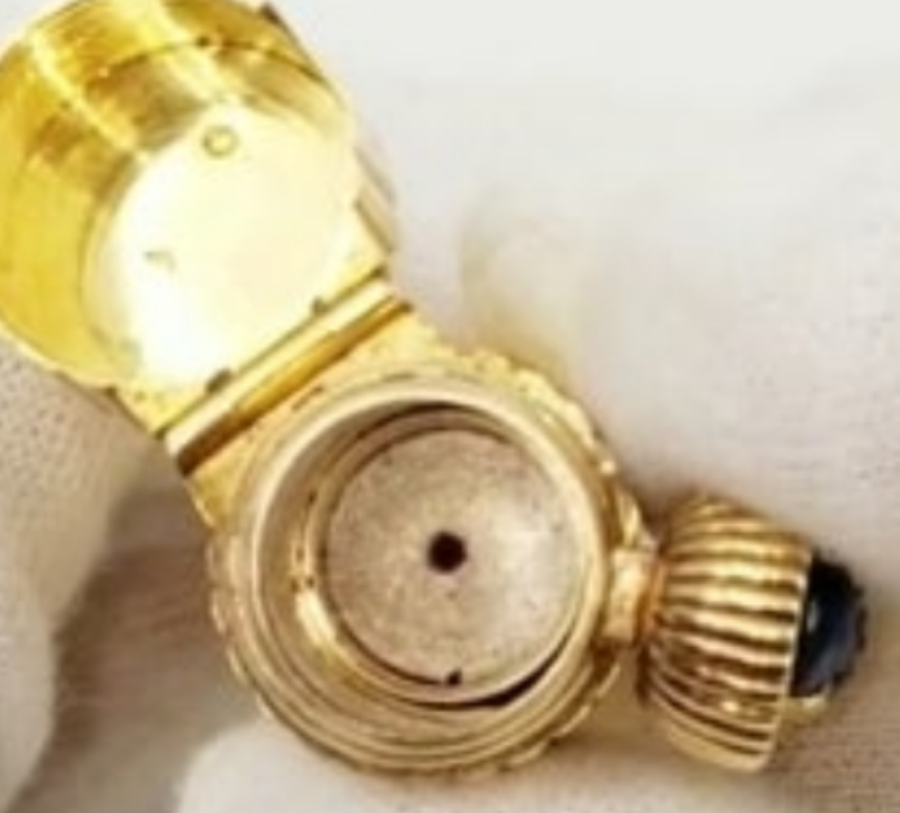 24k Gold Mughal Jadeite Jade Whiskey encrusted with gemstones Coral,Diamond,Jade,Blue Sapphire,Yellow Sapphire