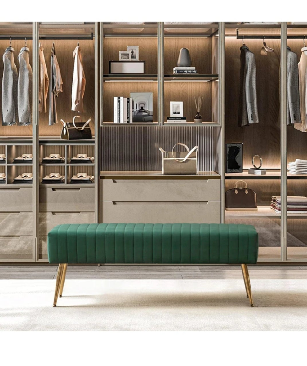 44.75" Tufted Bed Bench Modern Velvet Upholstered Ottoman Bench With Gold Legs Luxurious Makeup Vanity Bench With Padded Seat For Entryway Cloakroom End Of Bed Bench As Room Decor iron