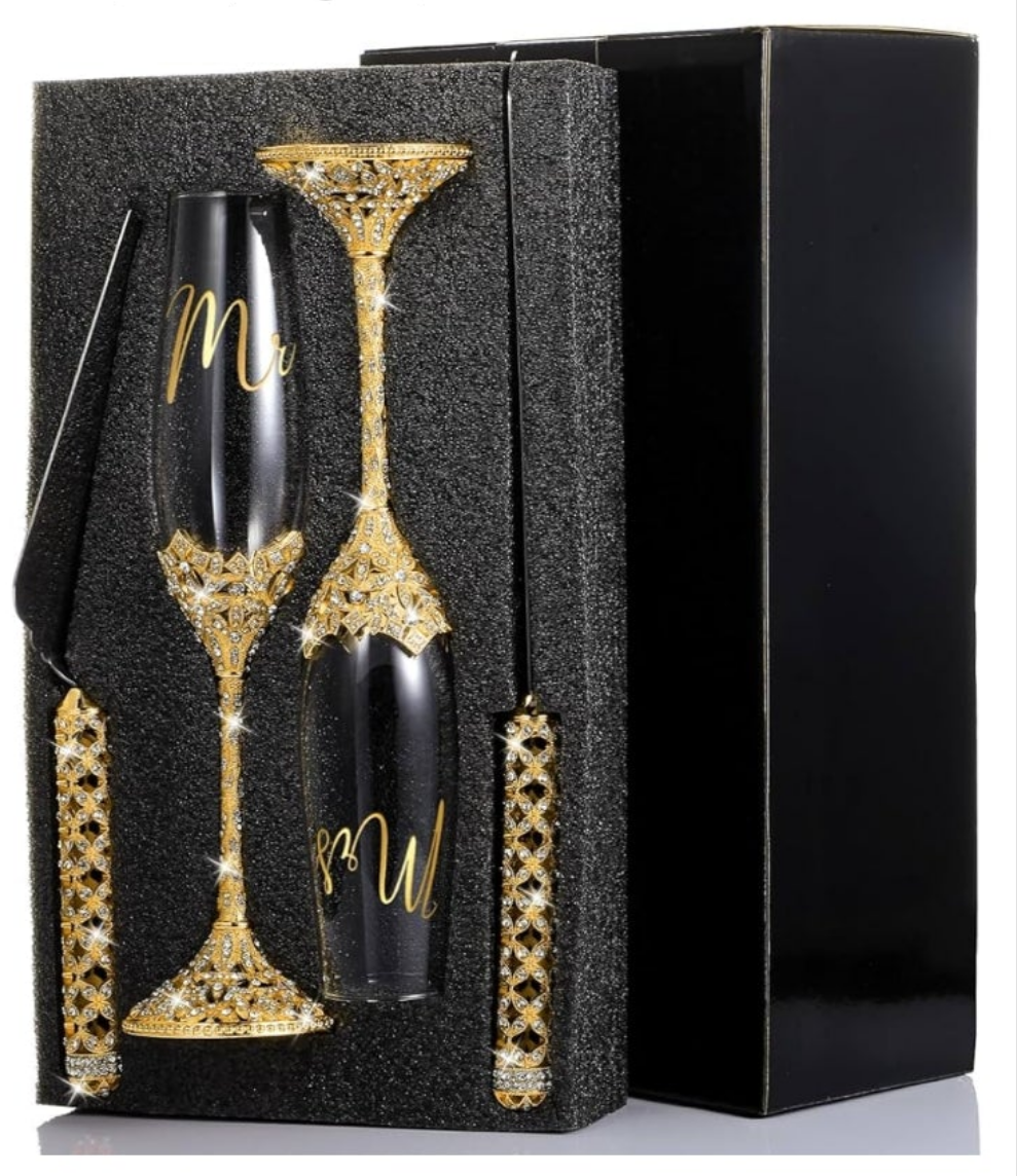 4 Pcs Wedding Cake Knife and Champagne Flutes Server Set, Toasting Crystal Rhinestone Champagne Flutes Glasses Cake Knife Pie Server Wedding Gifts for Couple Bride Groom (Rose Gold,Elegant)
