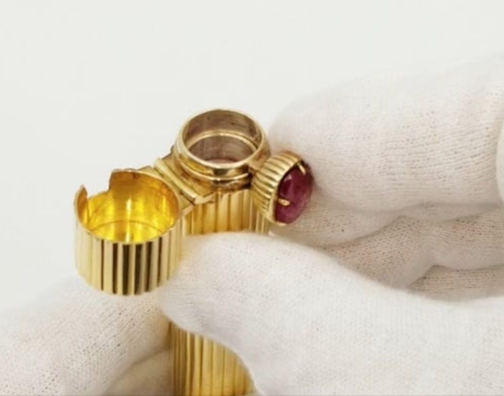 24k Gold Mughal Jadeite Jade Whiskey encrusted with gemstones Coral,Diamond,Jade,Blue Sapphire,Yellow Sapphire