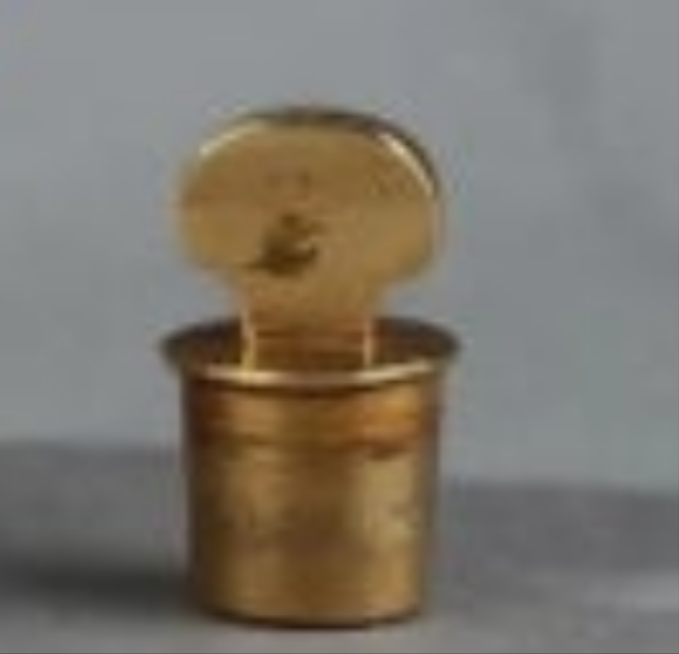 Gold, Crystal and Turquoise Perfume Flask Restauration Period 18k Gold