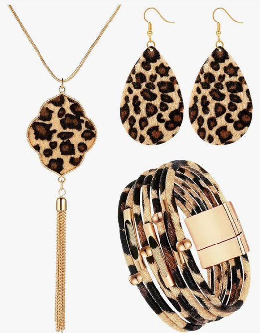 3 Pieces Leopard Earrings Bracelets Women Jewelry Bohemia Earrings Necklace Cheetah Set Multilayer Leather Cuff Boho for Large Wrists Cosplay Party Costume