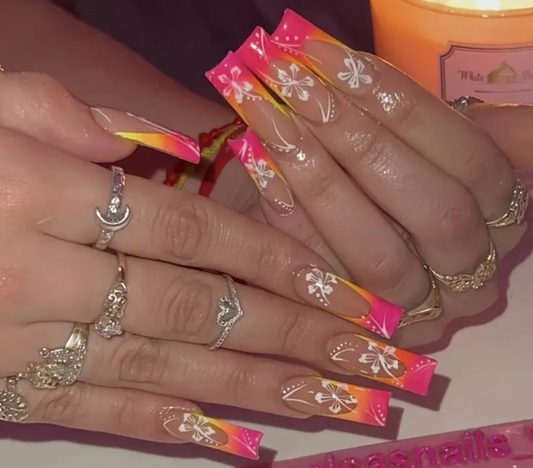 24 pcs acrylic Cocomoney nails with glue and nail accessories