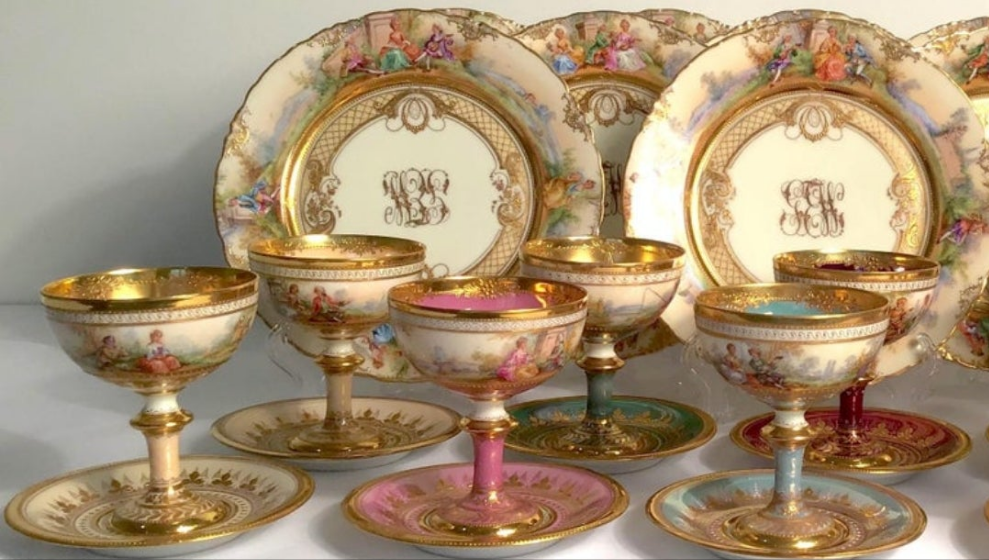 Dresden Ambrosius Lamm Footed Cups and Dessert Plates Set for 10 Hand Painted