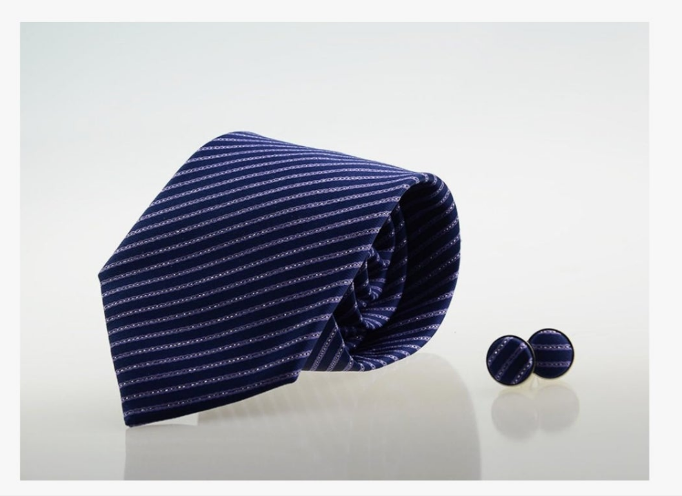Tie and cuff links