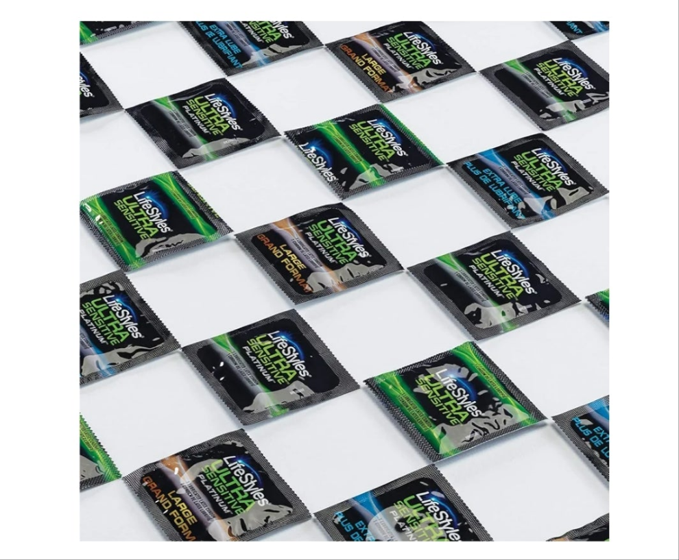 Condoms Ultra Sensitive Premium Lubricated Natural Latex Condoms Value Pack , 1 Pack - Triple Tested for Best Protection, Made with UltraGlide Silicone Lube