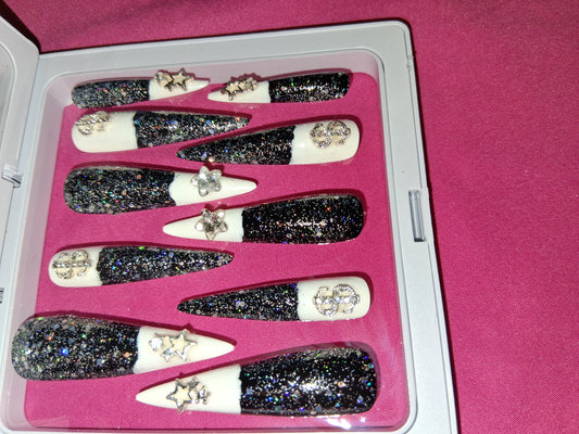 COCOMONEY NAILS CUSTOM 1 OF 1 GLUE ON PRESS ON COMES WITH FREE GIFTS #p40