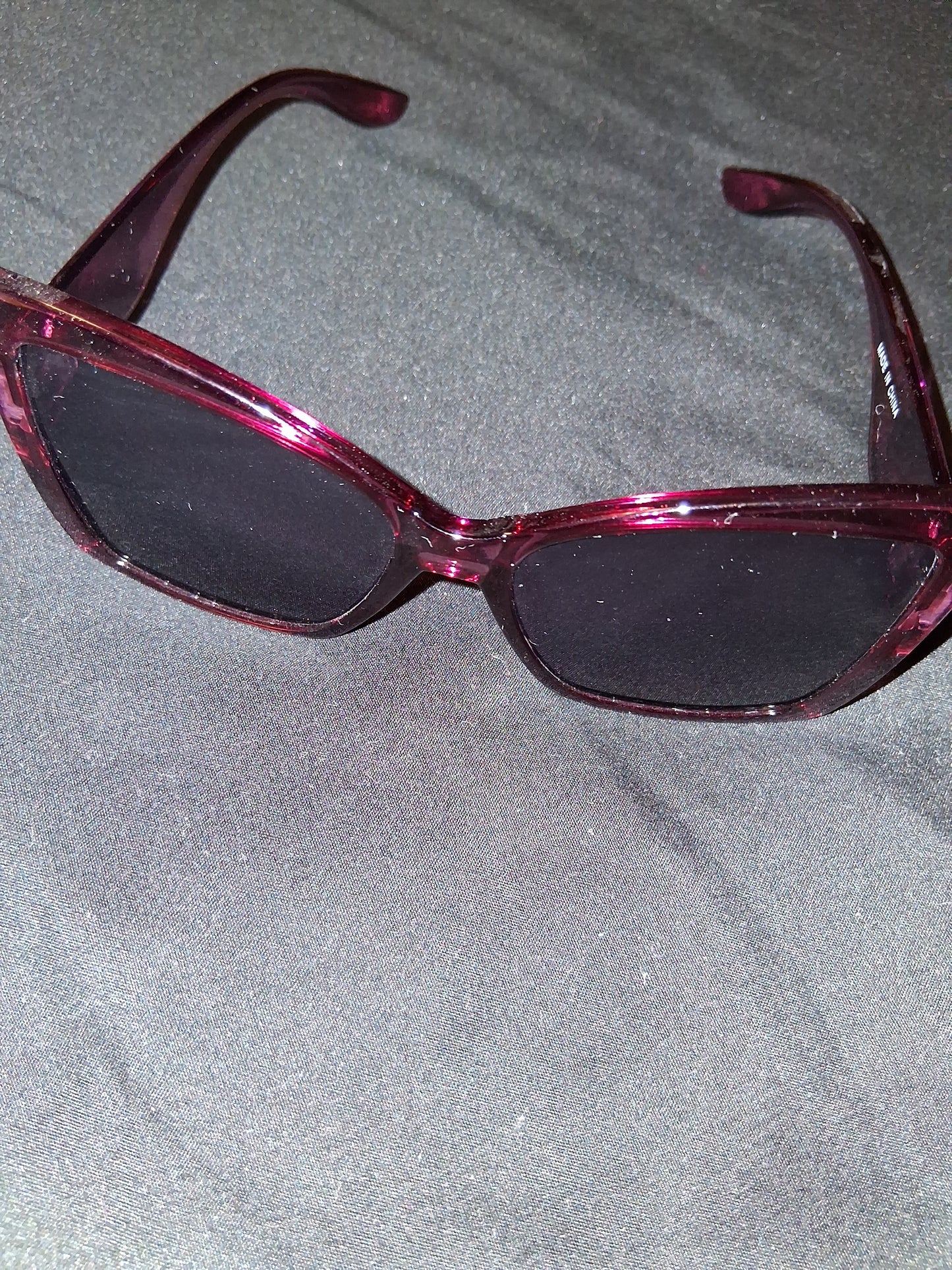 COCOMONEY GLASSES SUN GLASSES PLASTIC 🕶 comes with free gifts 🎁