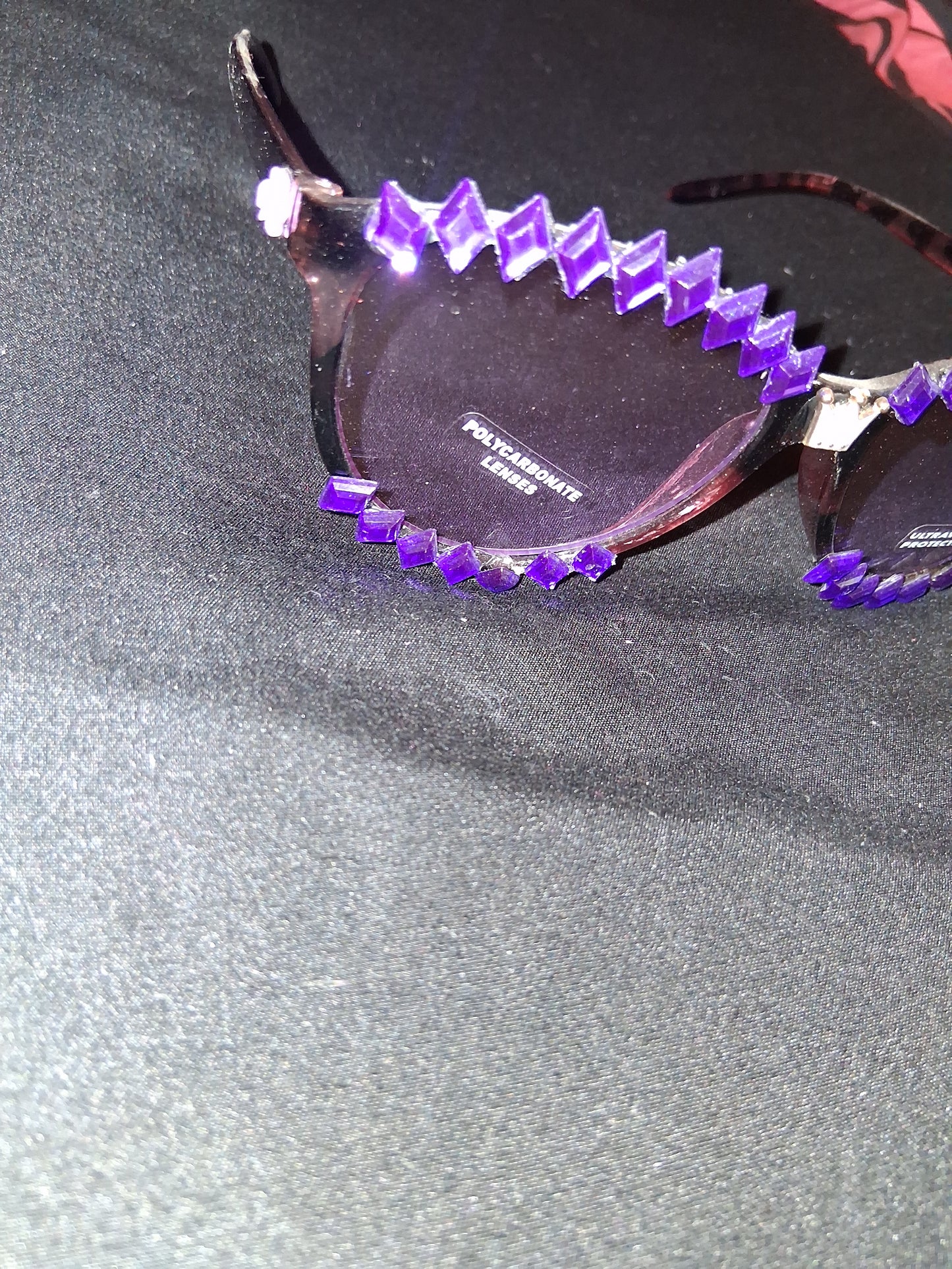 COCOMONEY GLASSES 1 OF A KIND CUSTOM SUN GLASSES PLASTIC 🕶 comes with free gifts 🎁