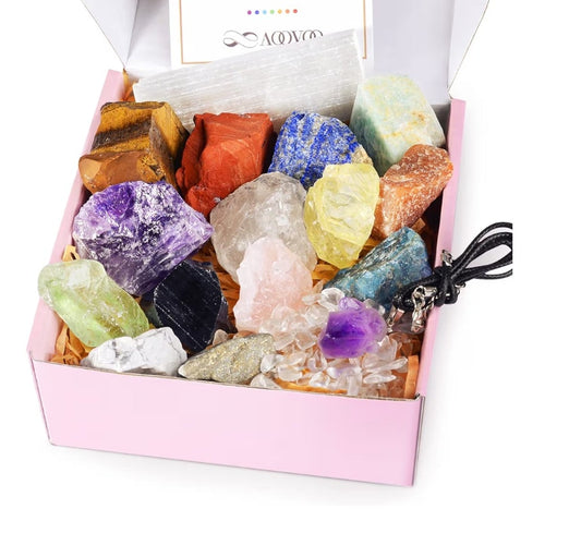 17Pcs Crystals and Healing Stones, 14Pcs Real Raw Chakra Stones Set, Selenite Charging Plate, Amethyst Necklace, Rose Quartz, Mothers Day Gifts, Gift Box, Guide for Beginners, Collection, Meditation, Yoga