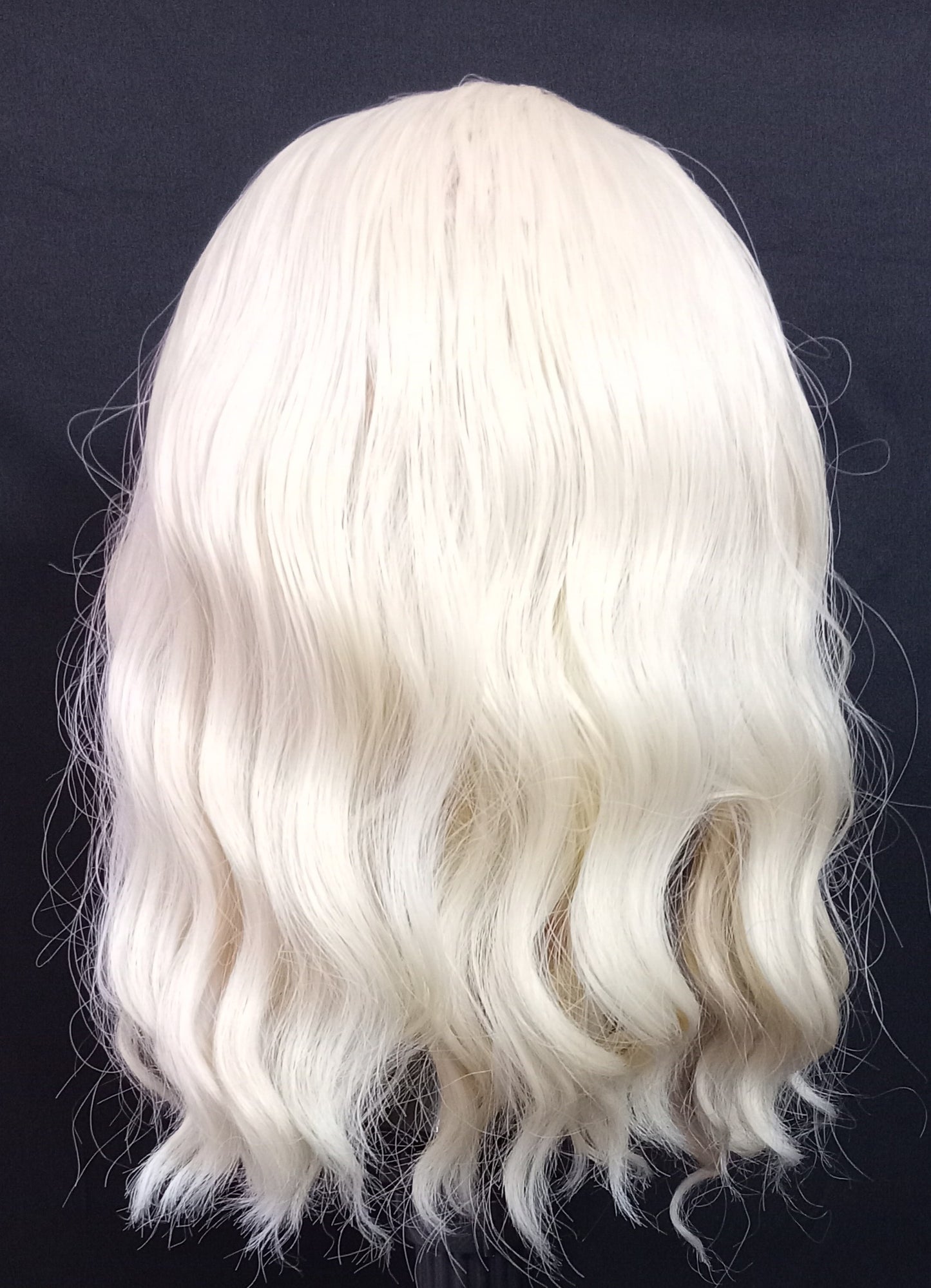 COCOMONEY WIG BLONDE WAVY BEAUTIFUL 1 of 1