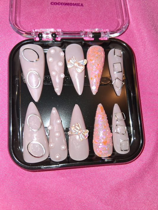COCOMONEY NAILS CUSTOM 1 OF 1 GLUE ON PRESS ON COMES WITH FREE GIFTS #b61
