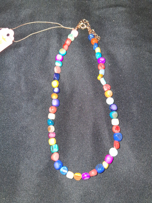 COCOMONEY GEMSTONE NECKLACE 14in