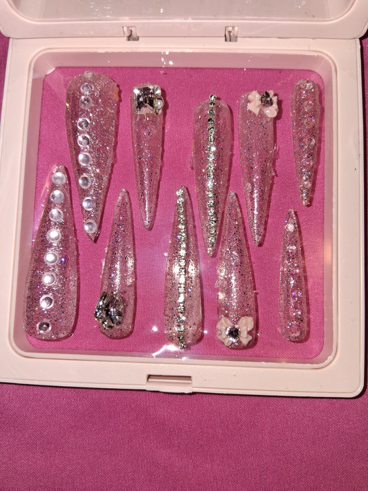 COCOMONEY NAILS CUSTOM 1 OF 1 GLUE ON PRESS ON COMES WITH FREE GIFTS #o83
