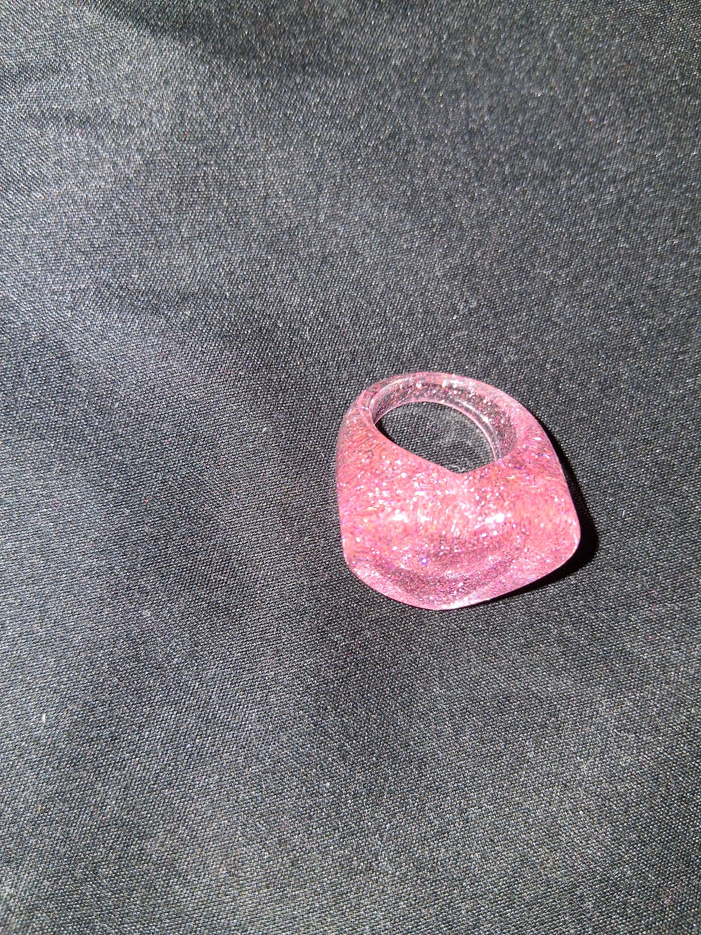 Cocomoney heart ring glitter resin costume jewelry size 7