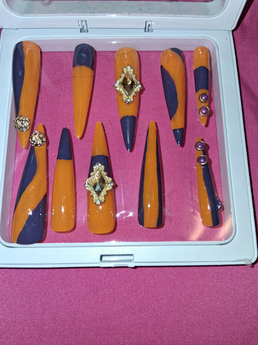 COCOMONEY NAILS CUSTOM 1 OF 1 GLUE ON PRESS ON COMES WITH FREE GIFTS #o71