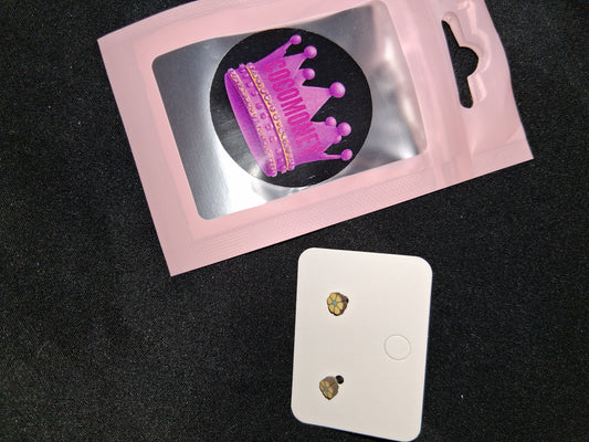 COCOMONEY EARRINGS BEAUTY AND ELEGANCE POSSIBLE MATERIALS PLASTIC RESIN METAL