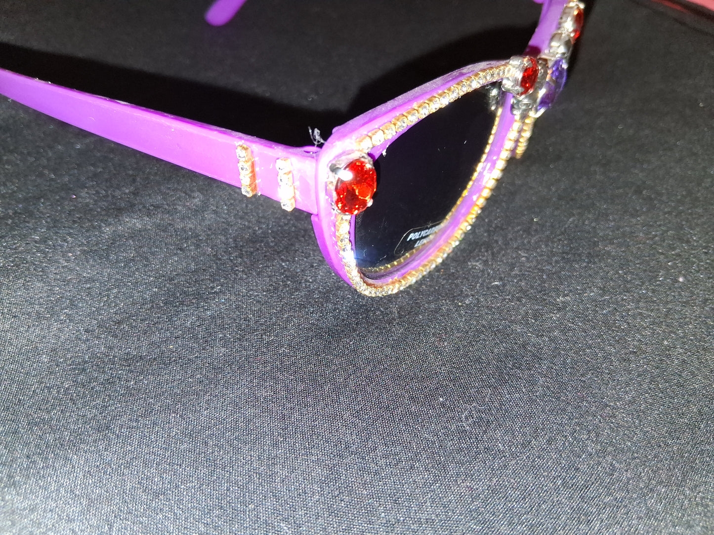 COCOMONEY GLASSES 1 OF A KIND CUSTOM SUN GLASSES PLASTIC 🕶 comes with free gifts 🎁