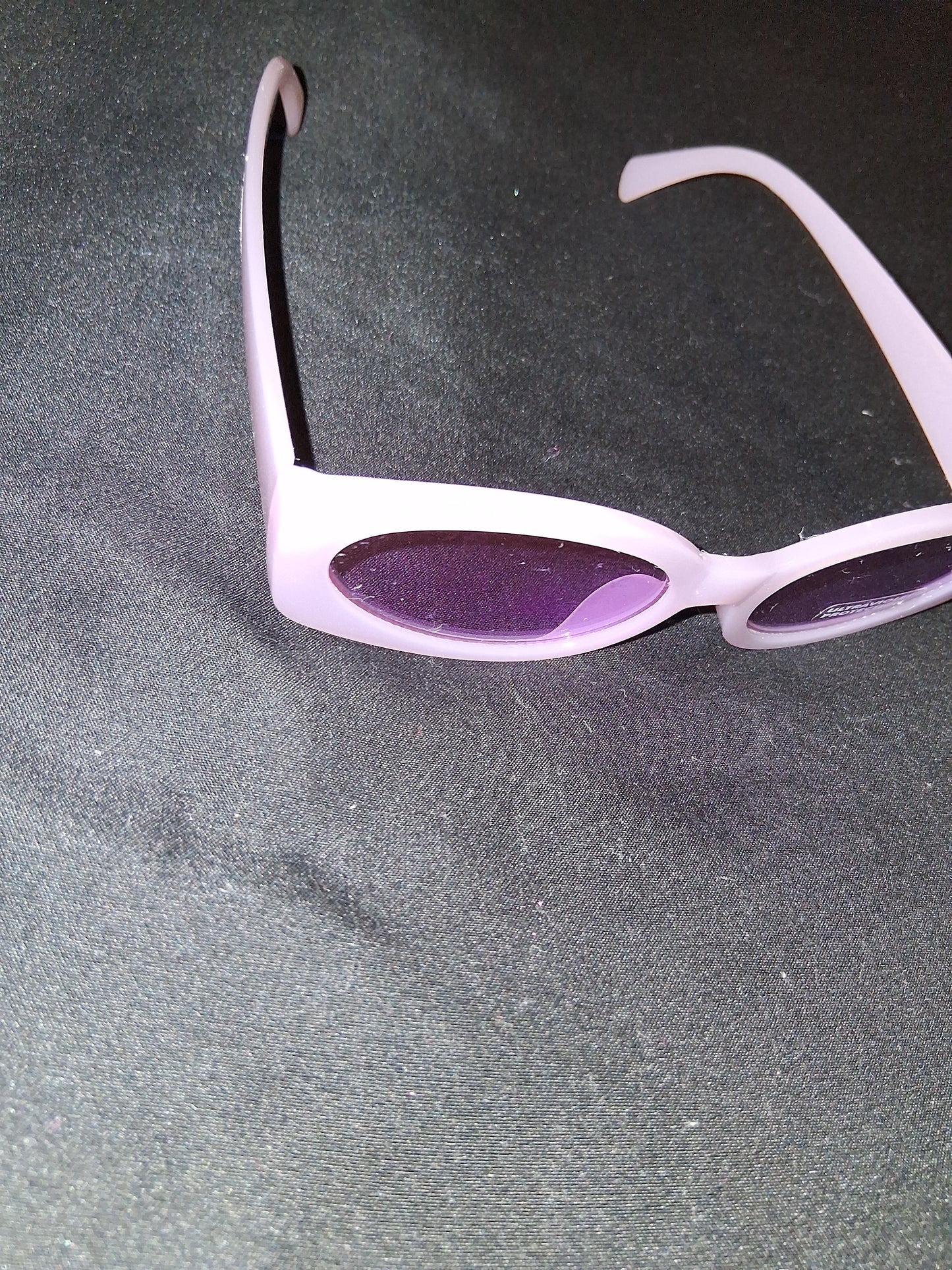 COCOMONEY GLASSES SUN GLASSES PLASTIC 🕶 comes with free gifts 🎁