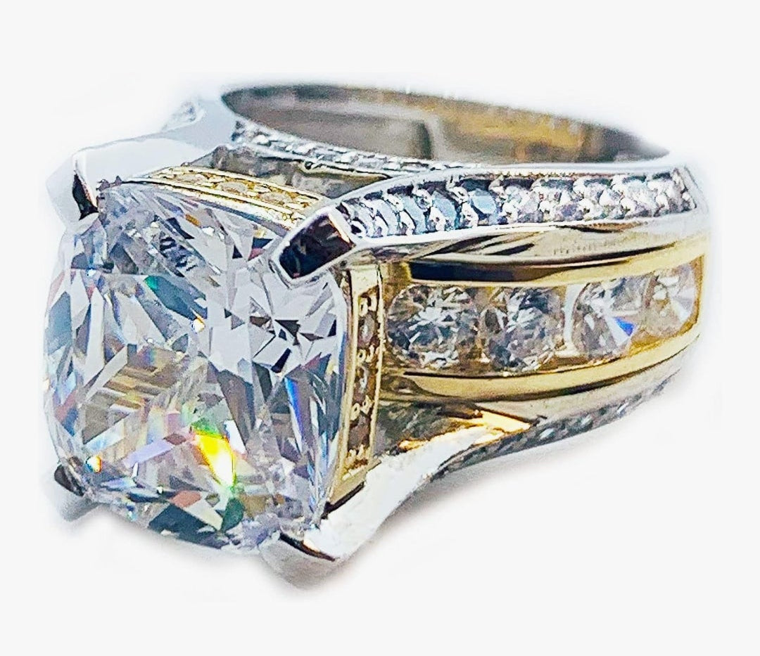 AMAZING 14K Solid And Heavy White and Yellow Gold Cushion and Round Cut Simulated Diamonds Engagement Ring Wedding Bridal Set 6.50ctw