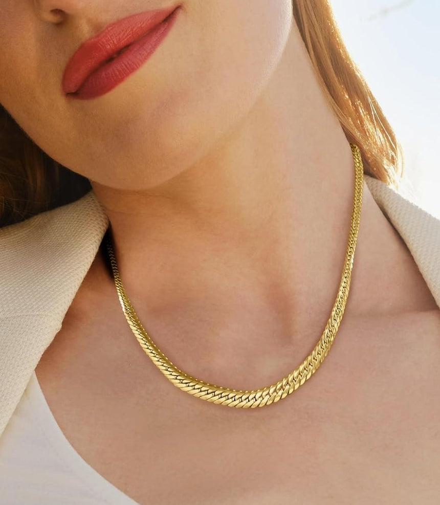 18kt Yellow Gold Cuban-Link Necklace
Italian, Graduated