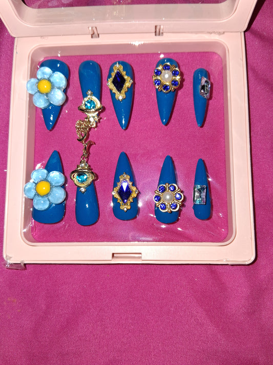 COCOMONEY NAILS CUSTOM 1 OF 1 GLUE ON PRESS ON COMES WITH FREE GIFTS #o22