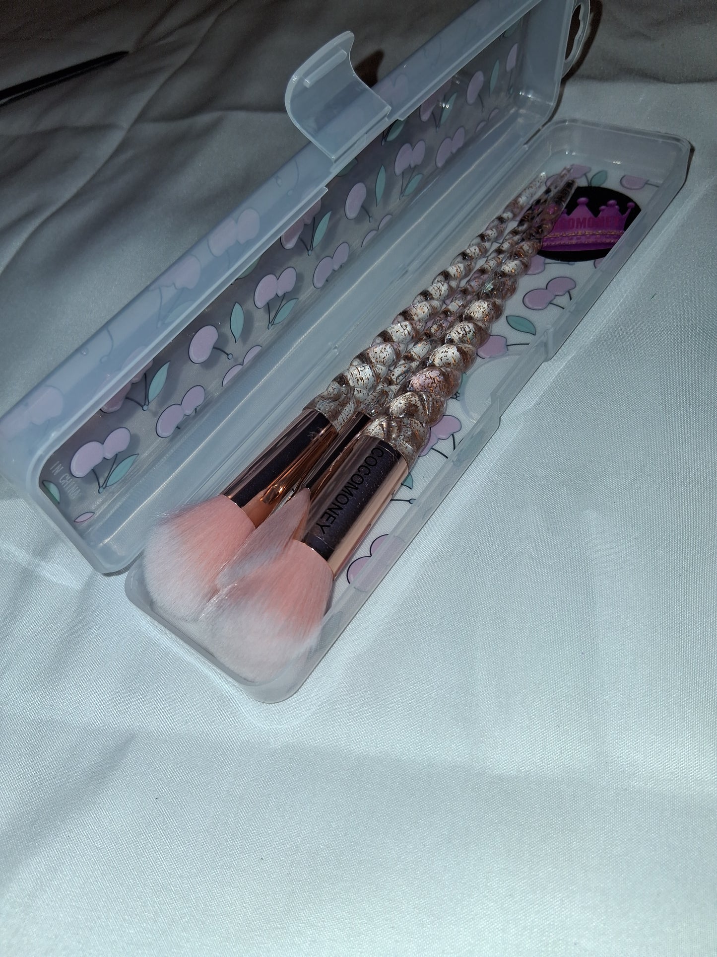 COCOMONEY MAKEUP BRUSH HOLDER brushes not included