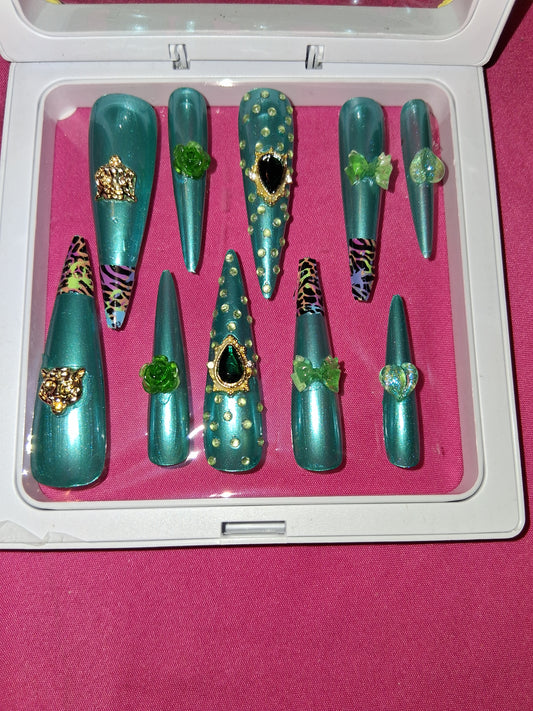 COCOMONEY NAILS CUSTOM 1 OF 1 GLUE ON PRESS ON COMES WITH FREE GIFTS #p6