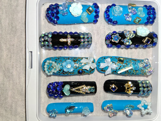 COCOMONEY NAILS CUSTOM 1 OF 1 GLUE ON PRESS ON COMES WITH FREE GIFTS #p13