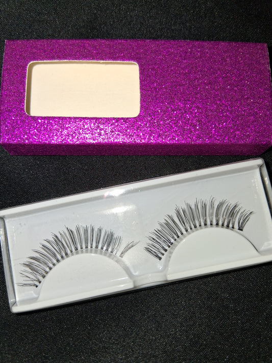 COCOMONEY LASHES RANDOM SIZE 1 set