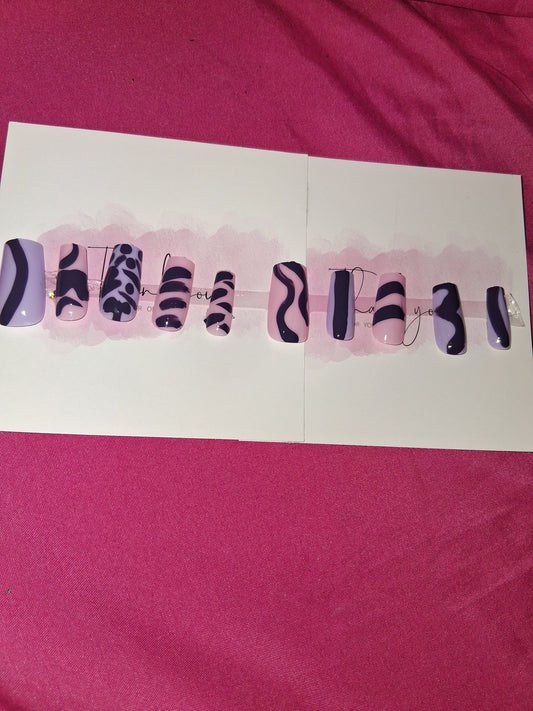 COCOMONEY NAILS CUSTOM 1 OF 1 GLUE ON PRESS ON COMES WITH FREE GIFTS #g14
