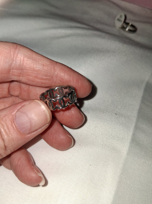 Unisex stainless steel ring size 8